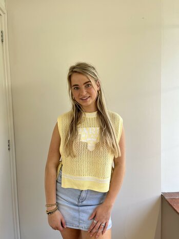 Yfke top